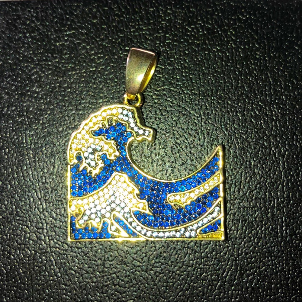 Gold Plated Great Wave Pendant